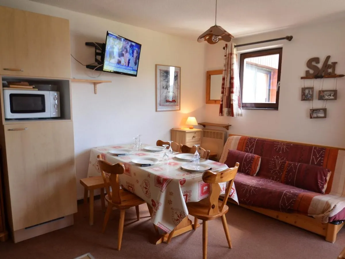 Charmant Appartement Pour 5, Ski Aux Pieds, Bien Equipe, Proche Commerces Et Piscine A Les Bruyeres - Fr-1-452-237 Saint-Martin-de-Belleville Apartman